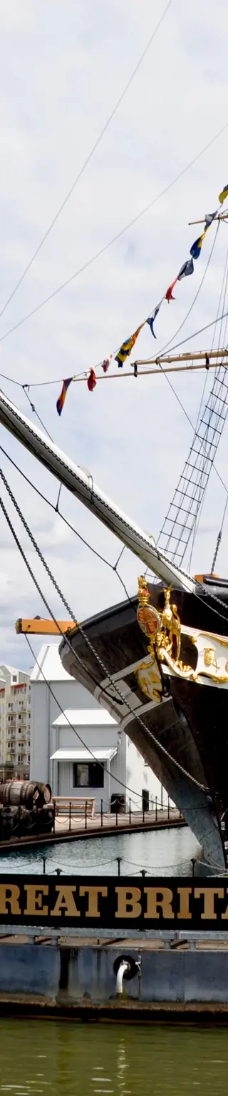 Besuche das legendäre Dampfschiff «SS Great Britain»